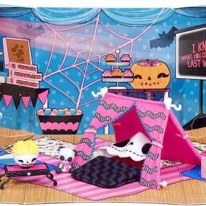 L.O.L. Surprise! Furniture Sleepover with Sleepy Bones & 10+ Surprises 3 L.O.L. Surprise Furniture Sleepover with Sleepy Bones 10 Surprises 1